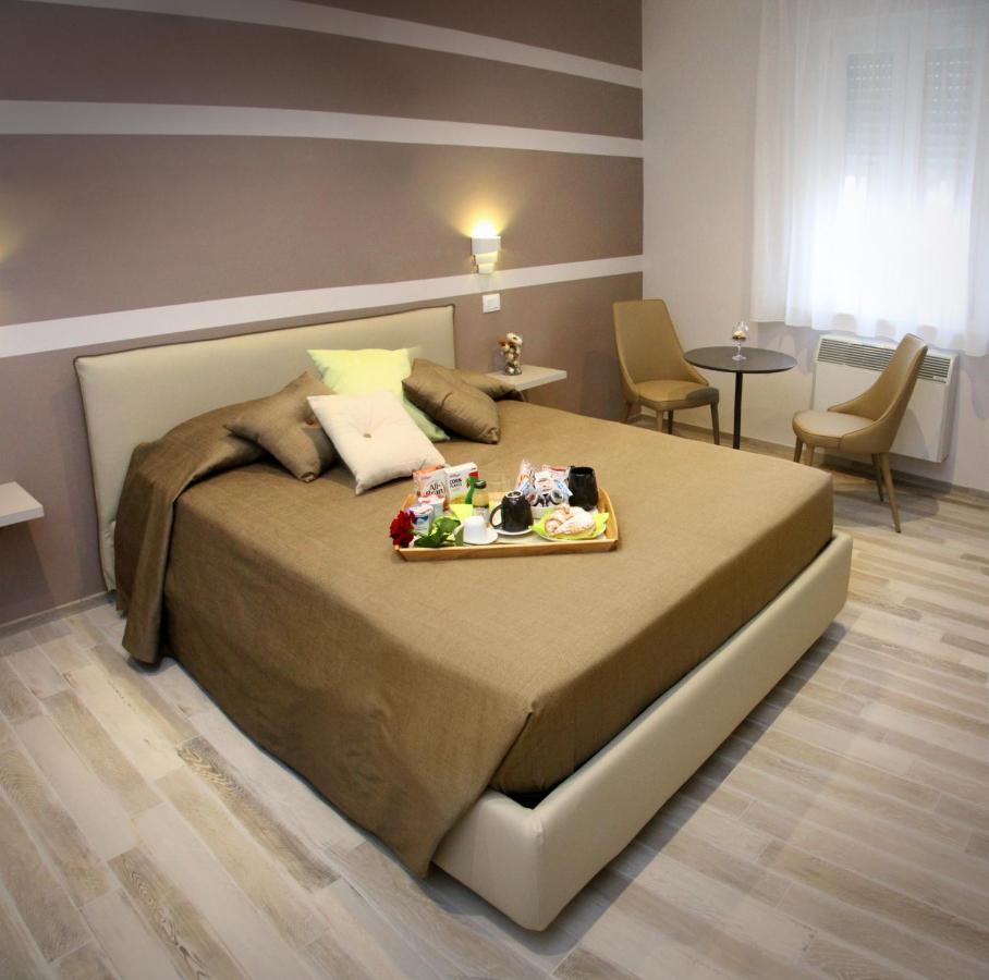 Bed and Breakfast Relais Marlene Avezzano Exterior foto